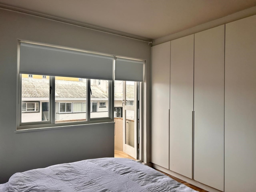 To Let 1 Bedroom Property for Rent in Sea Point Western Cape